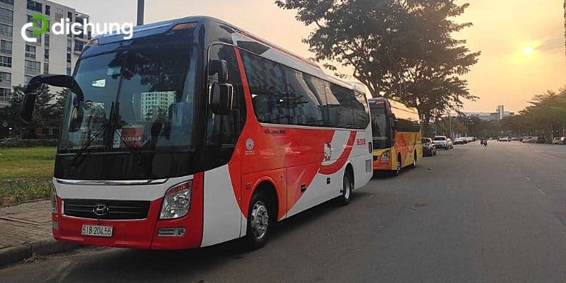 Chia sẻ kinh nghiệm thuê xe 29 chỗ Hà Nội giá rẻ, chất lượng